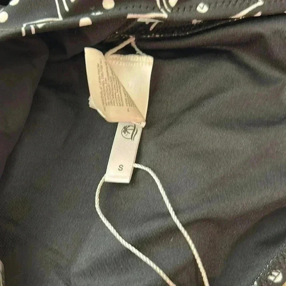 Black/White Tropic Heat Criss Cross Dot Pattern‎ Bikini Swim Suit size small - Picture 6 of 7